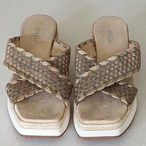 Vaneli Eppie Platform Step in Wedge Gold/Tan Shimmer Sandals Size 9M